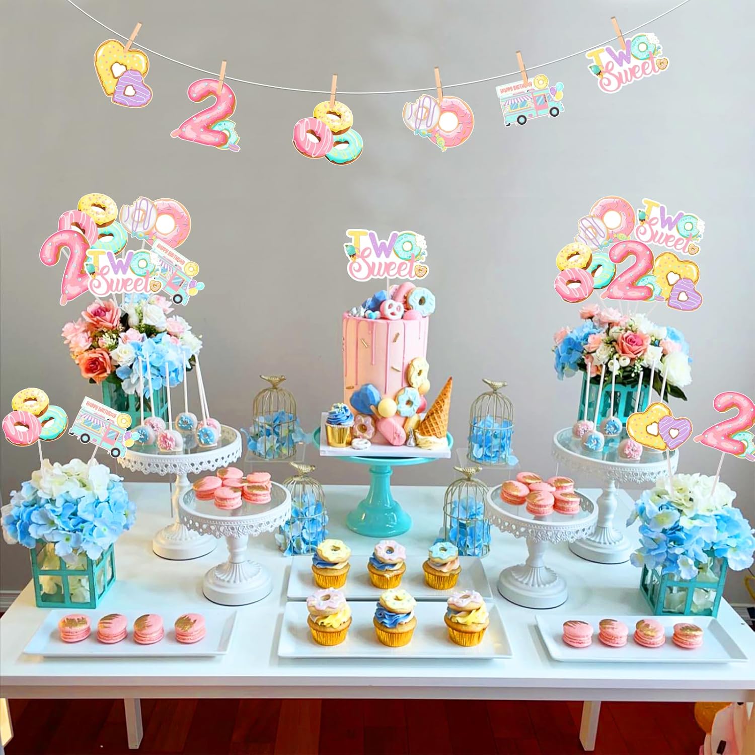 Donut 2nd Birthday Centerpiece - Centerpiece Stick avaliação e preço