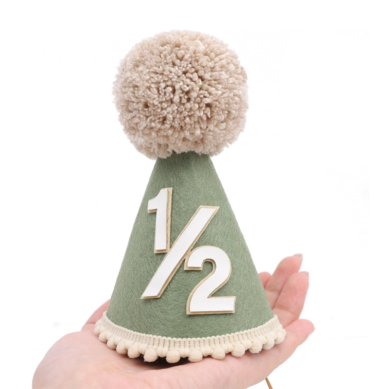 1/2 Birthday Hat Mini Cone Hat - Party Hat Cone avaliação e preço
